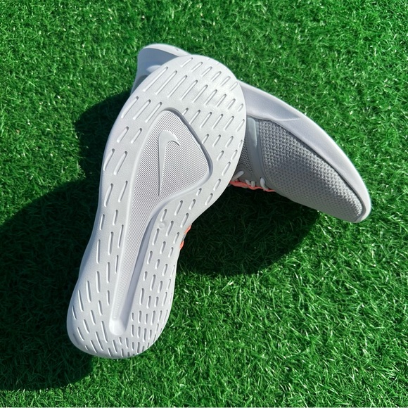 Nike VTR Wolf Grey / White Lava Glow - Picture 11 of 13